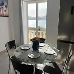 Luxurious דירה *