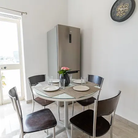 Luxurious Apartament