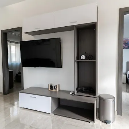 アパート Luxurious Birżebbuġa