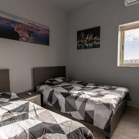 Luxurious Apartman
