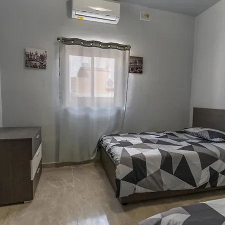 Luxurious Apartament Birżebbuġa